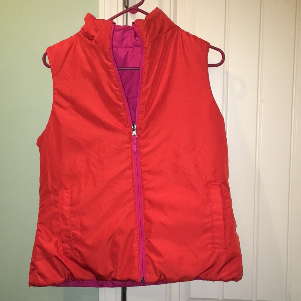Target reversible vest